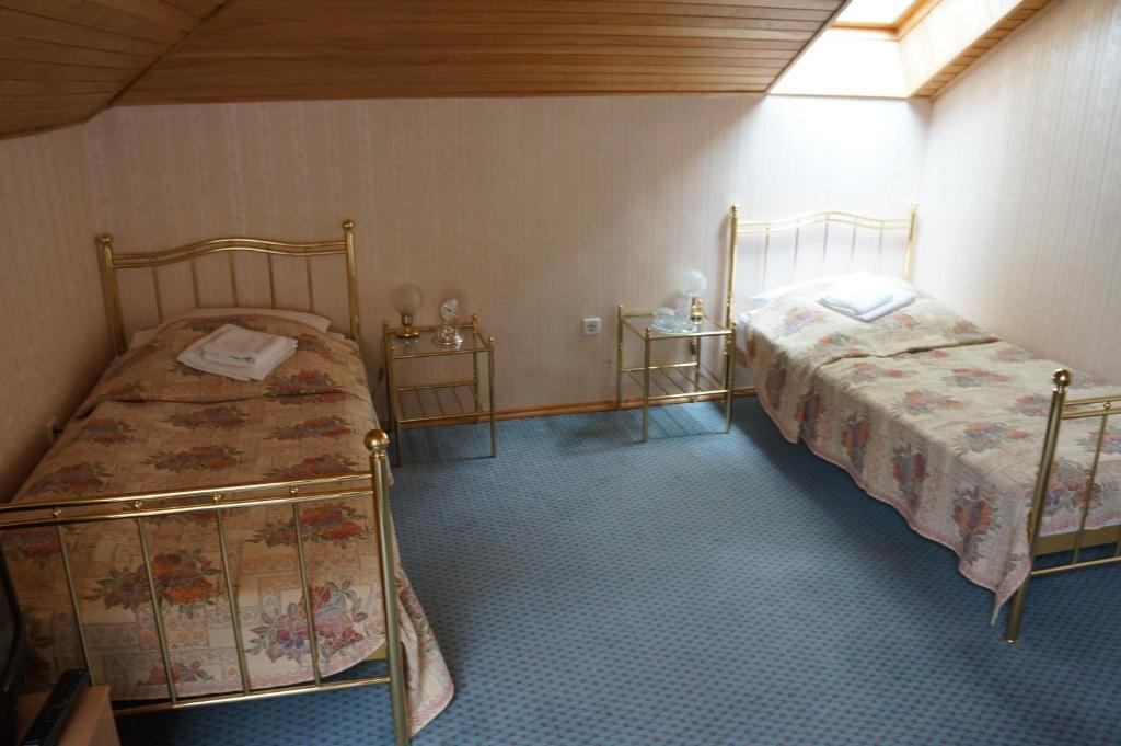 Du Broliai Hotel Palanga Pokoj fotografie